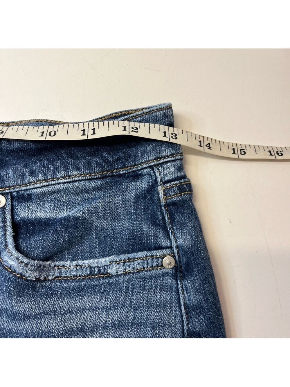 Joe’s Jeans Distressed Raw Hem Denim Mini Skirt, size 25 - Picture 9 of 10